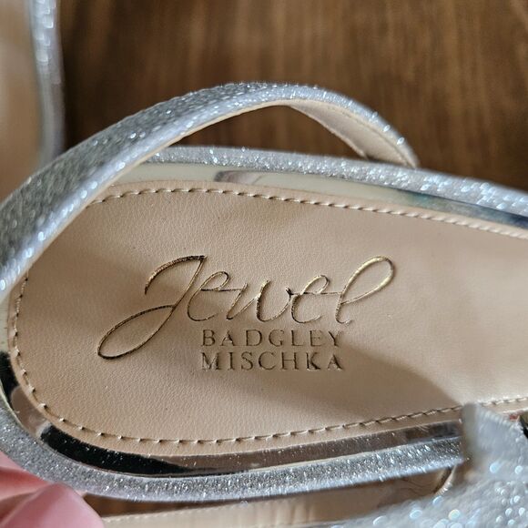 Badgley Mischka Silver Jewel Block Heel Sandals Rita Style Women’s 10 Shoe - Picture 5 of 7